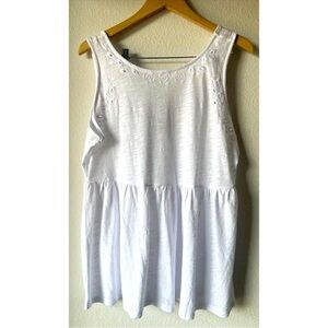 Torrid white tank with ties